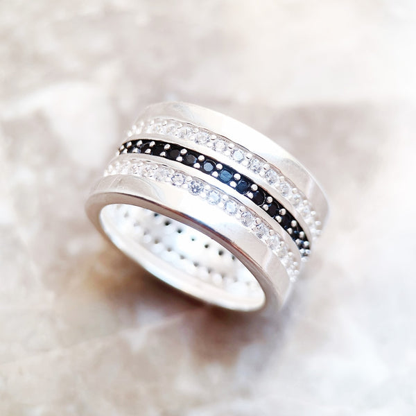 Eternity Ring Black For Women In 925 Sterling Silver