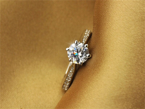 Exquisite Silver Zirconia Rings For Women